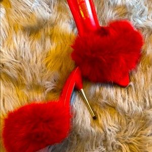 Fur heels